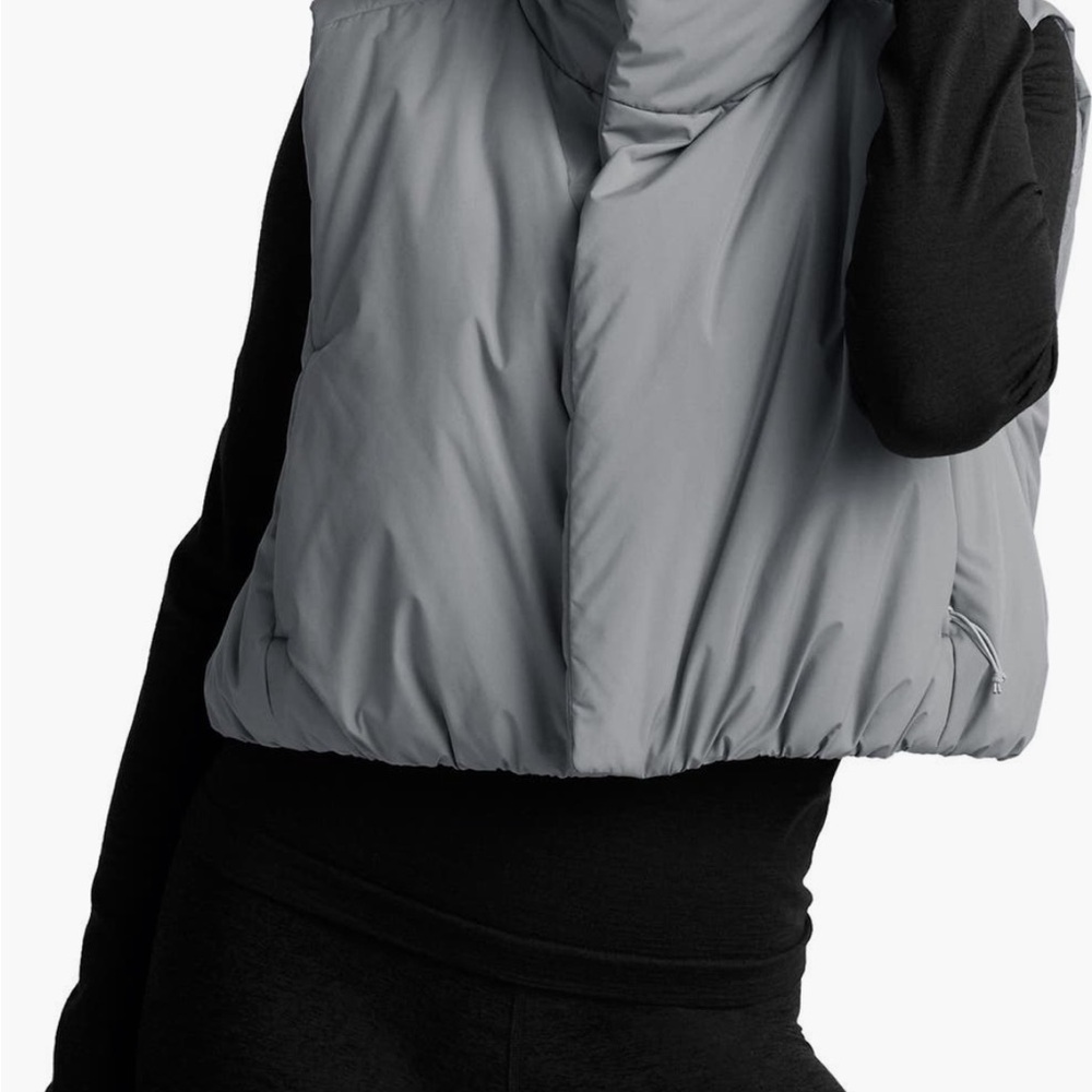 Beyond Yoga Gray Puffer Jacket - Picture 11 of 11